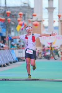 BIB: 5402
                            <button type="button" onclick="openModal(21766330)" class="btn btn-primary btn-sm float-right btn-popup" data-toggle="modal" data-target=".modal-high-quality">
                        <i class="fas fa-shopping-cart"></i> Add to Cart
                    </button>
                                            <button type="button" onclick="isThisMe(21766330, true)" class="btn btn-success btn-sm float-right btn-popup btn-isme hidden" data-toggle="tooltip" data-placement="bottom" title="นี่คือรูปของคุณใช่ไหม คลิกที่นี่เพื่อเอาเข้าอัลบั้ม">
                        <i class="fas fa-plus"></i> Add to album
                    </button>
                    <button type="button" onclick="isThisMe(21766330, false)" class="btn btn-warning btn-sm float-right btn-popup btn-isnotme hidden">
                        <i class="fas fa-ban"></i> Remove from album
                    </button>